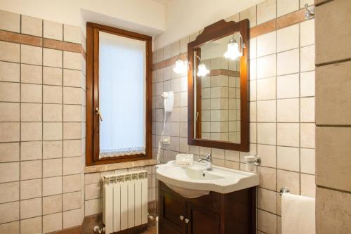 Koupelna v ubytování Agriturismo Le Colombe Assisi