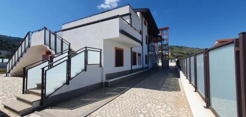 Budova, kde se bed and breakfast nachází
