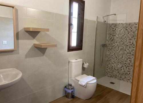 Koupelna v ubytování Apartamentos La Presa El Molin