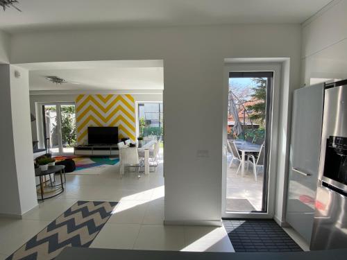  Brand New Luxury Garden House in the Center  8230 Balatonfüred, 27 Endrődi Sándor utca 4. ház kép - 3