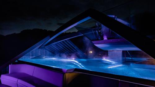 Alps Lodge photo 2