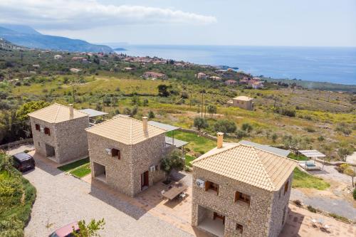 La Pietra Maisonettes