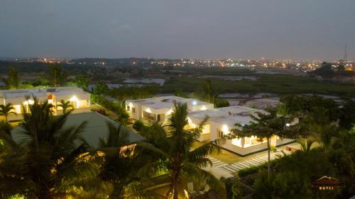Gallery image of Golden Hill Parker Hotel in Elmina
