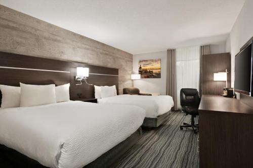 Imagen de la galería de Days Inn by Wyndham Kingston, en Kingston