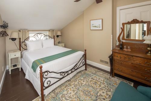 Ένα ή περισσότερα κρεβάτια σε δωμάτιο στο Aldrich Guest House