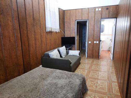 Afbeelding uit fotogalerij van Apartments at Alupka in Alupka