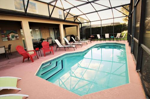 Group friendly 8BR home with private pool 5 miles to Disney photo 39