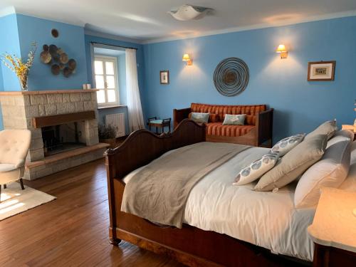 En eller flere senge i et værelse på Borgo La Morra