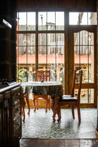  ARmoon Hotel -  Room  picture :   Tea/Coffee maker    Shower    Bath                           