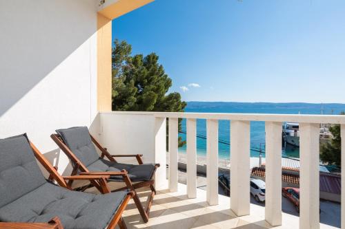 Balkón nebo terasa v ubytování J.B. Beachfront Suites