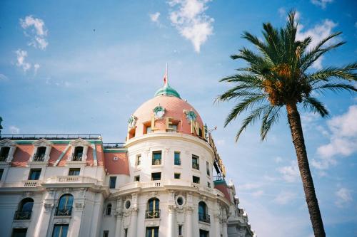 Nice Renting - PAIROLIERE - SPACIOUS FLAT - OLD NICE - MASSENA - TERRACE