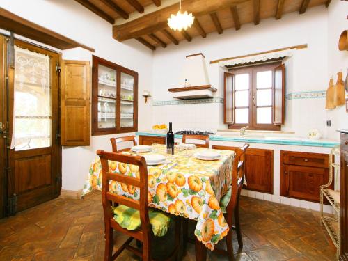 Imagen de la galería de Holiday Home Podere dei Venti by Interhome, en Leccio
