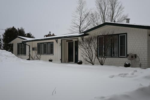 Το The Gananoque Inn τον χειμώνα