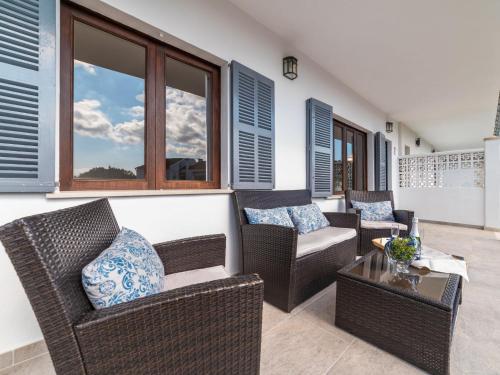 Χώρος καθιστικού στο Holiday Home Gambaner by Interhome