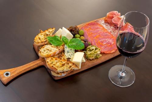 Cibo presso l'hotel o nelle vicinanze