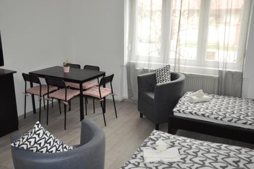 Apartman-Tata 2890 Tata, 2 Deák Ferenc utca kép - 3