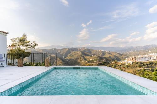 Finca Jacinto, Sayalonga – Precios actualizados 2022