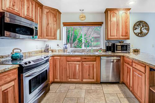 Dapur atau dapur kecil di Ocean Oasis