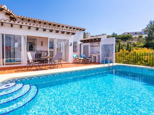 Bazén v ubytovaní Holiday Home Villa Jana by Interhome alebo v jeho blízkosti
