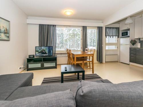 Kuchyň nebo kuchyňský kout v ubytování Holiday Home Kotipaljakka b6 by Interhome