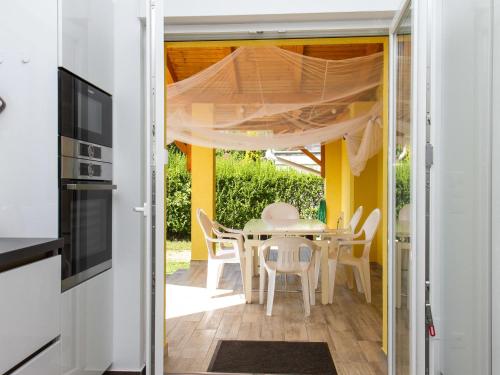 A kitchen or kitchenette at Holiday Home Francois by Interhome