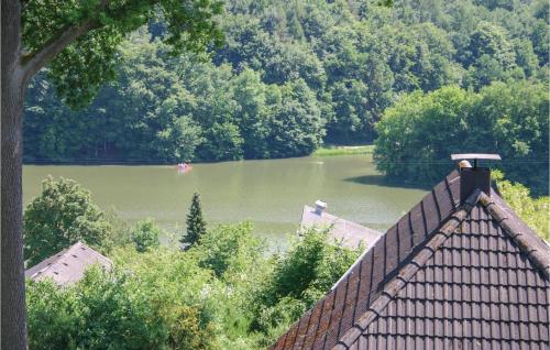 Loodusmaastik puhkemaja lähedal