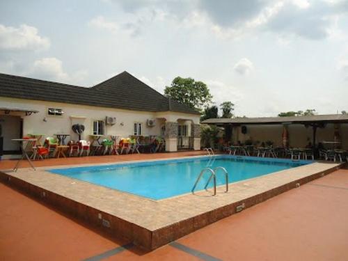 Swimmingpoolen hos eller tæt på Room in Lodge - Helena Haven Hotels and Suites