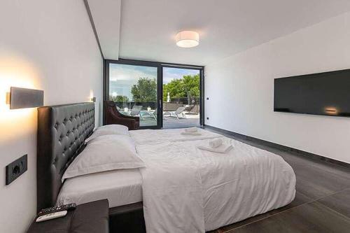 Un pat sau paturi într-o cameră la Seaview