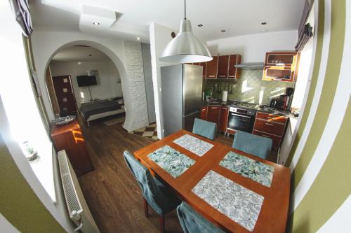 Dapur atau dapur kecil di Apartament Marcel