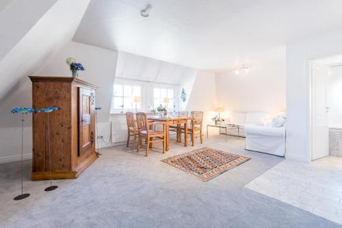 En eller flere senge i et værelse på Munkmarscher Chaussee 11 Whg 22