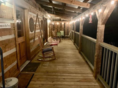 Hideout – Photos 2