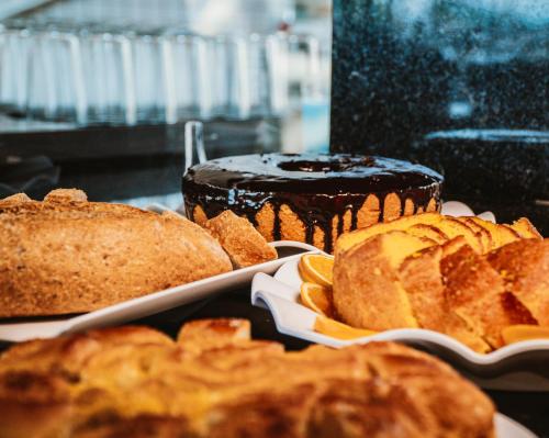 Makanan di atau berdekatan hotel