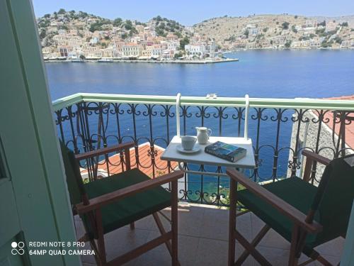Photo de la galerie de l'établissement Pitini, à Symi