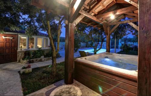 House Bongo – Photos 2