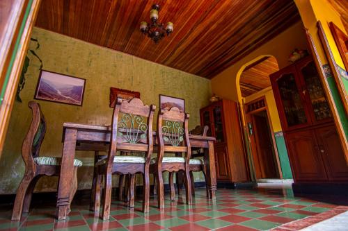 Restaurace v ubytování Hotel Cacique Chalalá