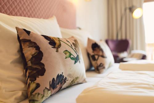 Postel nebo postele na pokoji v ubytování Hotel Jägerhof