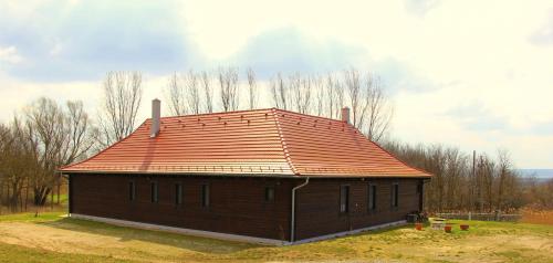 Το κτήριο όπου στεγάζεται  ο ξενώνας