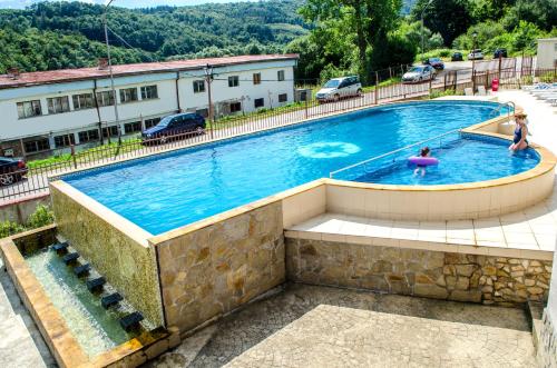 Gallery image of апартаменти Tryavna lake in Tryavna