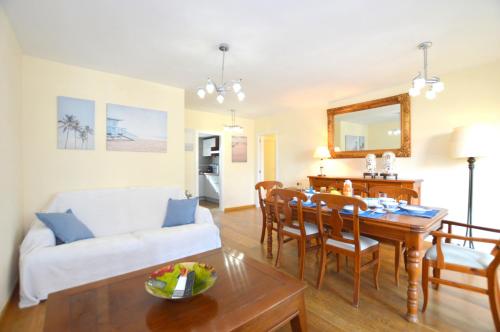 Billede fra billedgalleriet på Acogedor apartamento a 100 metros de la playa i Palmanova