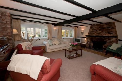 Gallery image of Tros Yr Afon Holiday Cottages and Manor House in Beaumaris