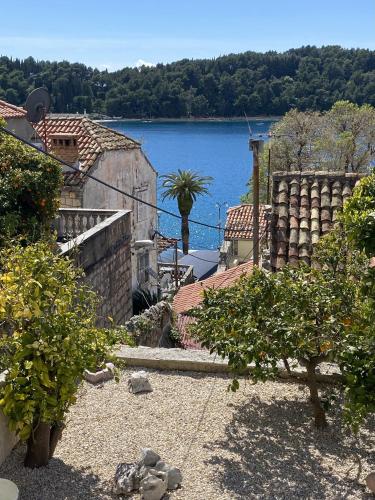Sweet Old Stone House Cavtat