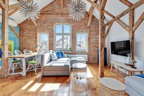 Sopot Cosy Attic - Klimatyczny apartament na poddaszu z parkingiem by Lion Apartments