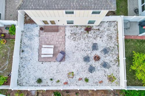 Zahrada ubytování Half Mi to Inlet Beach Home with Grill and Fire Pit
