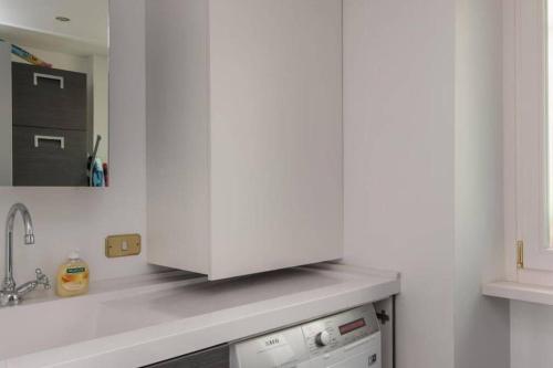 A kitchen or kitchenette at Vatican Luxury View