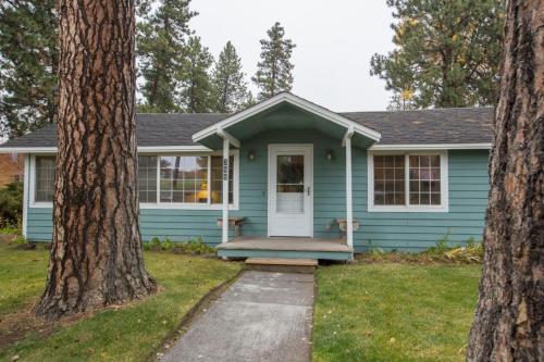 Pine Street Cottage – Photos 2