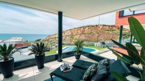 SUPER SIX - Seaview in Costa Del Sol
