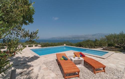 Holiday home Glavica