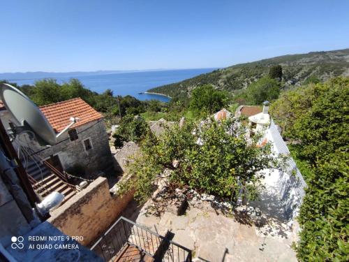 Gallery image of Rest house with jacuzzi Mili in Bogomolje