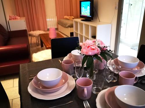 Гостиная зона в NICE APPARTEMENT