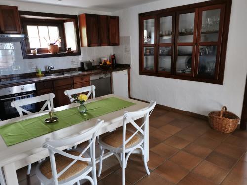 Kuchyň nebo kuchyňský kout v ubytování Casa Naranjo